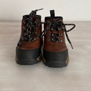 Toddler boy Timberland boots ❄️